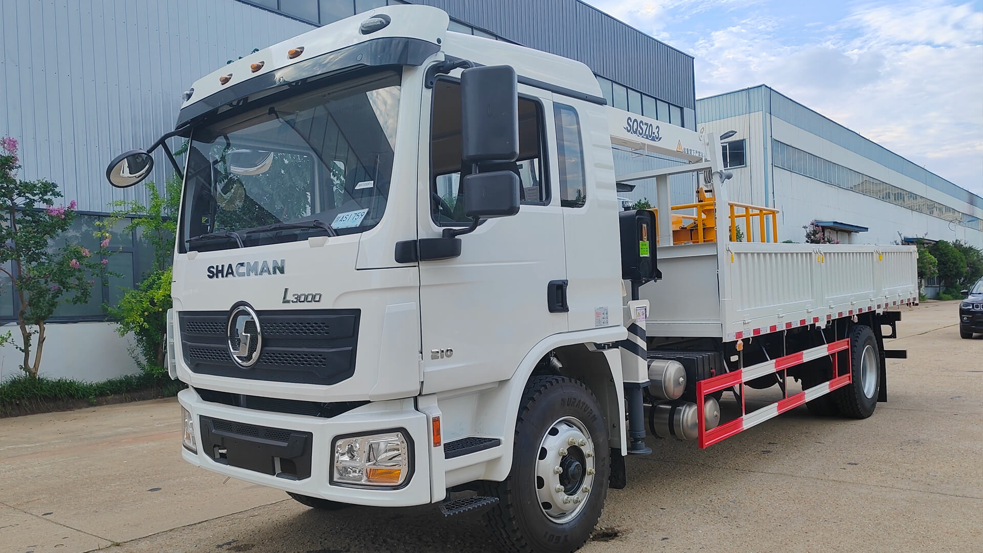 Caminhão guindaste para pedido de comércio interno