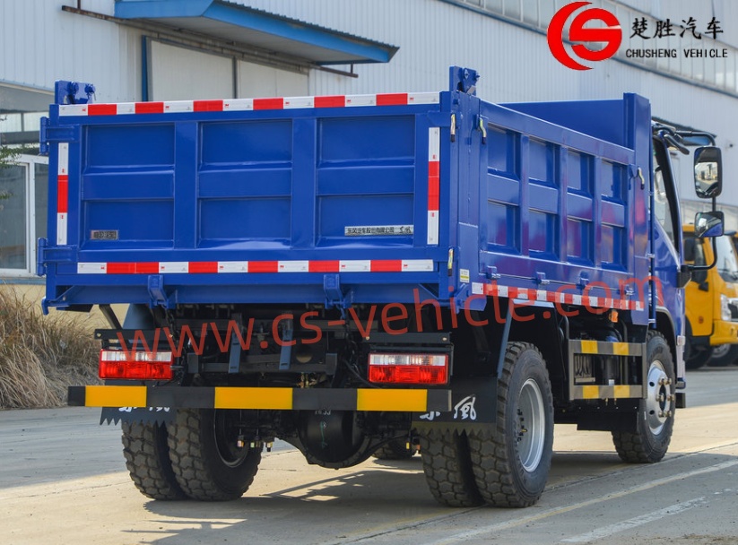 Caminh&atilde;o basculante Dongfeng -4